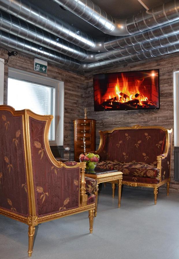 Loft Family Hotel Virasoja Exteriör bild
