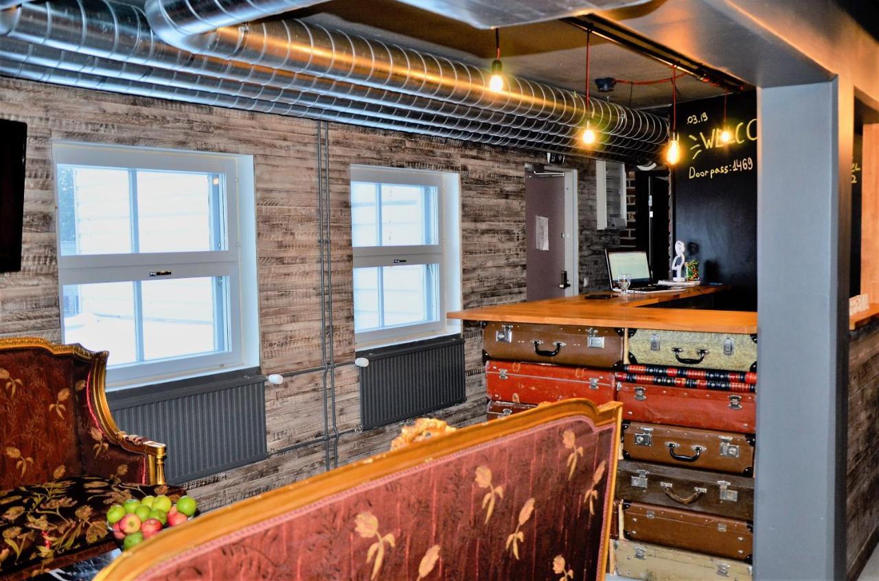 Loft Family Hotel Virasoja Exteriör bild