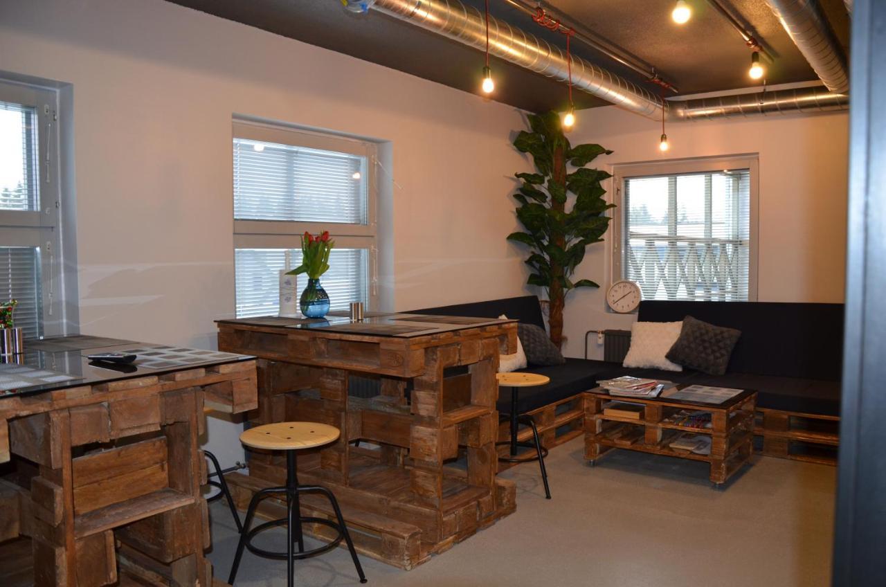 Loft Family Hotel Virasoja Exteriör bild